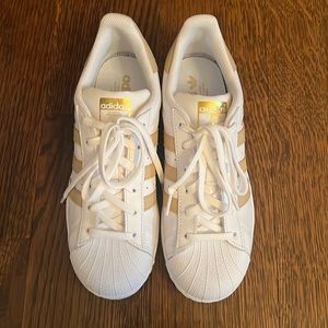 Nwt adidas Superstar. adidas Men's Superstar